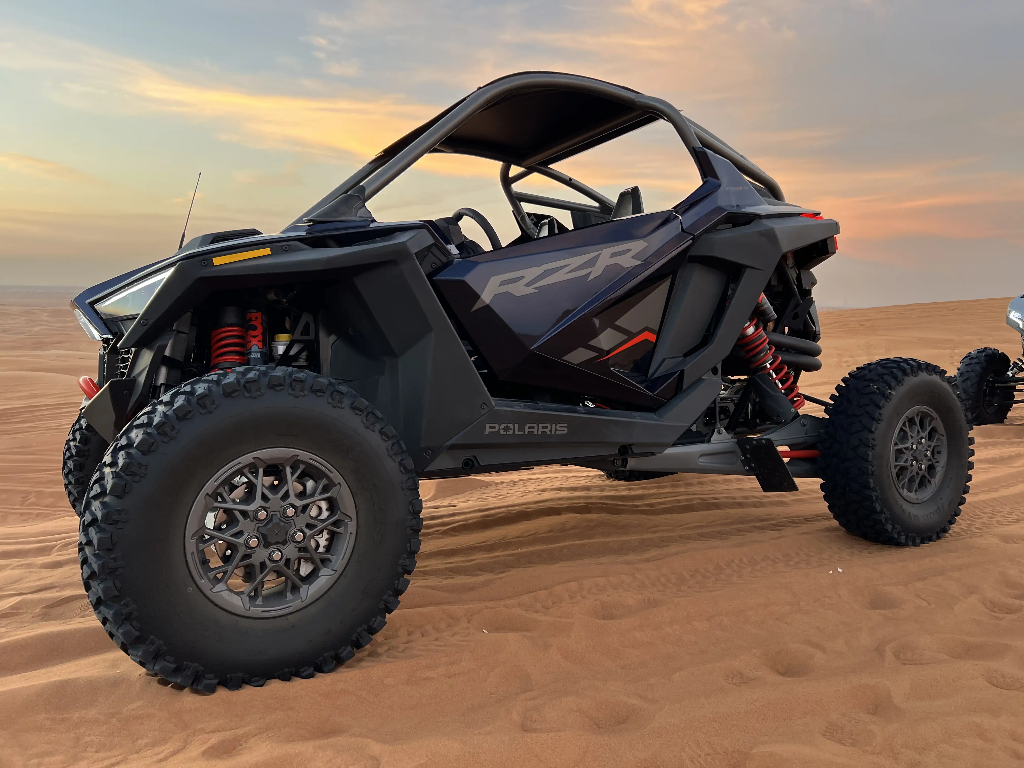 Polaris RZR 2000cc Hover